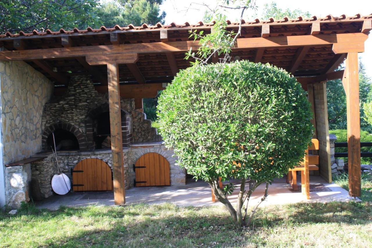 Holiday Home Radmila Premantura Luaran gambar