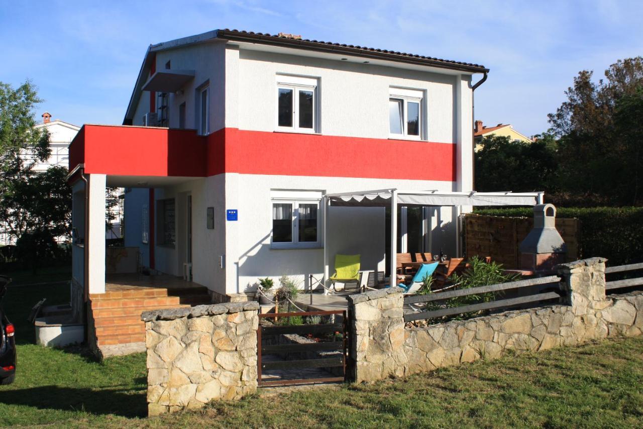 Holiday Home Radmila Premantura Luaran gambar